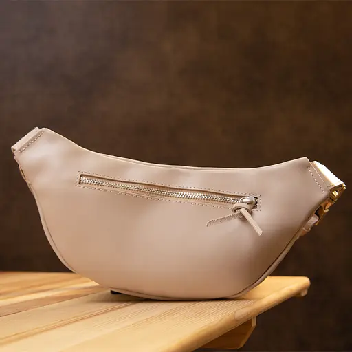 Сумка на пояс кожаная Grande Pelle 30х13х7 см sum0015034 - фото 6