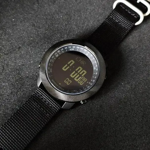 Чоловічий наручний годинник North Edge Apache 5BAR Чорний - фото 4