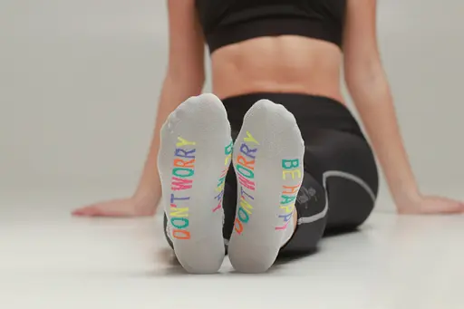 Набор носков 3 пары короткие с принтом Don`t worry, Be happy бесшовные ORGANIC cotton JILL ANTONY 38-40 - фото 2