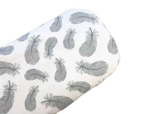 Простынь хлопковая Moontime в коляску "Перья" - фото 1