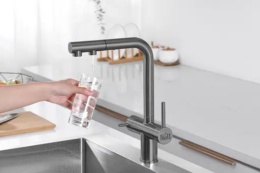 Смеситель для кухни с выдвижным изливом и подключением к фильтру графитовый Nett FWGr-33 Графит - фото 2