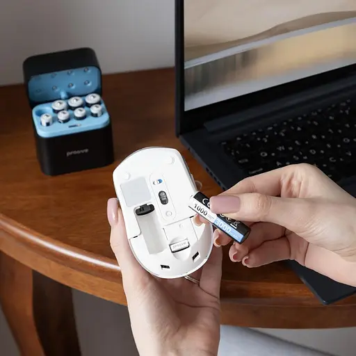 Зарядний Пристрій з Акумуляторними Батарейками Proove Compact Station 8pcs (4xAAA + 4xAA) black - фото 9