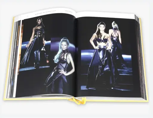 Versace Catwalk - фото 7