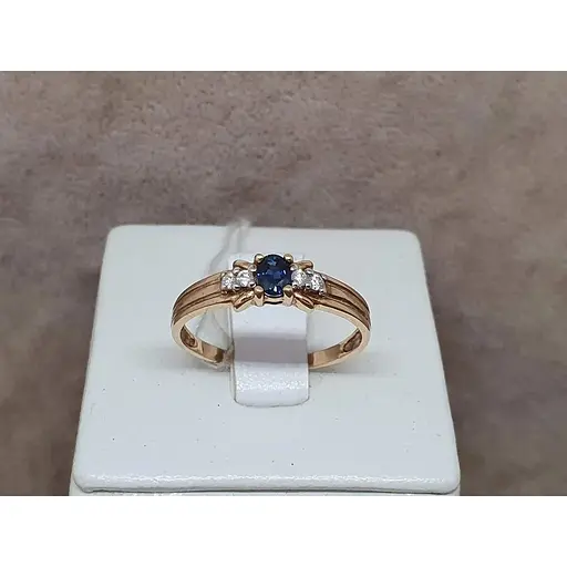 Золоте кільце ЮЗ "Багет" з діамантами і сапфіром. UDCSR30528191 18 - фото 4