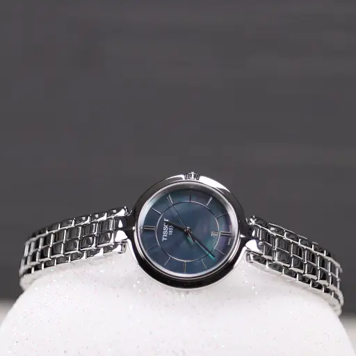 Годинник Tissot Flamingo T094.210.11.121.00 - фото 2