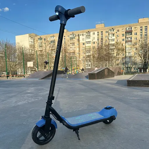 Электросамокат GIANT Kids ES1 4.4Ah Голубой , с LED подсветкой деки и колес - фото 2