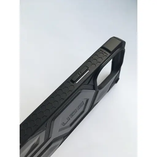 Оригінальний протиударний чохол UAG Monarch Pro MagSafe для iPhone 14 Pro Max (6.7") Silver (114031113333) - фото 4