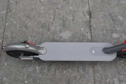 Электросамокат E-scooter M365 Pro 11Ah черный (модель 2025 года) - фото 4