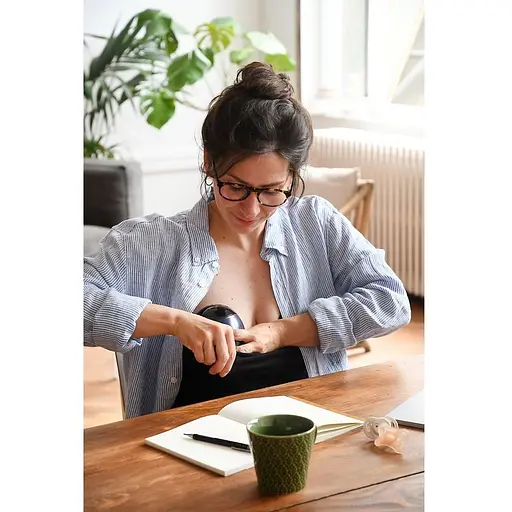 Молокоотсос Beaba Hands-Free электрический синий (911735) - фото 9