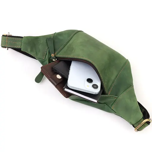 Модна сумка-бананка для чоловіків із натуральної вінтажної шкіри SHVIGEL 34х12х4 см sum0027451 - фото 17