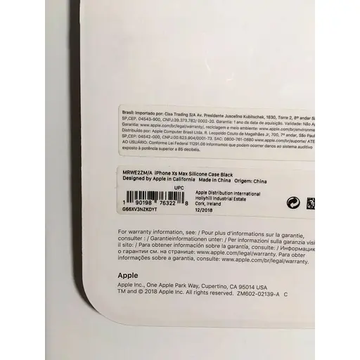 Оригинальный силиконовый чехол Apple Silicone Case для iPhone XS Max (6.5") Black (MRWE2ZM/A) - фото 4