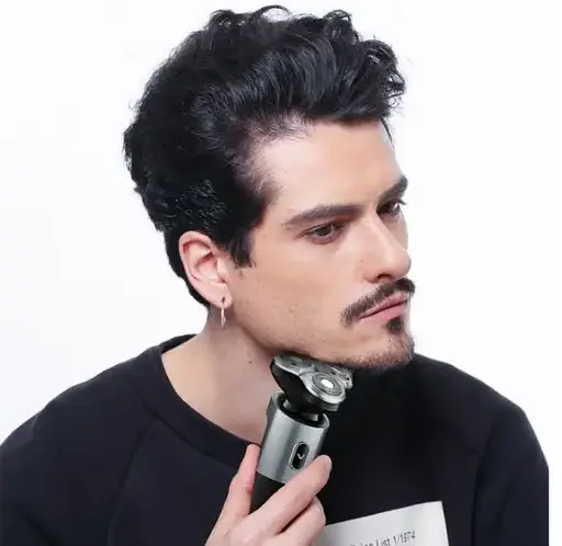 Електробритва для стрижки вусів та бороди VGR V-343 - фото 7