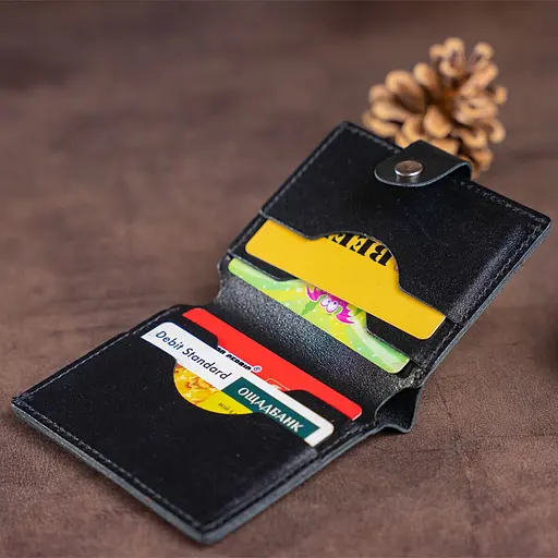 Чоловічий шкіряний гаманець Shvigel 10х8.5х1 см acs0015043 - фото 8