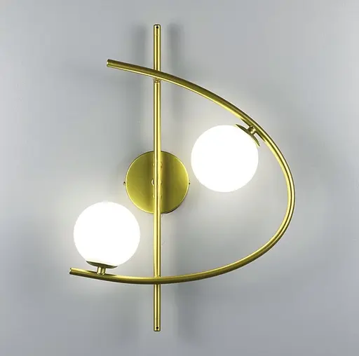 Бра в золотистому корпусі на 2 білих матових плафона Line F Арт. YG8014-W R GD - фото 3