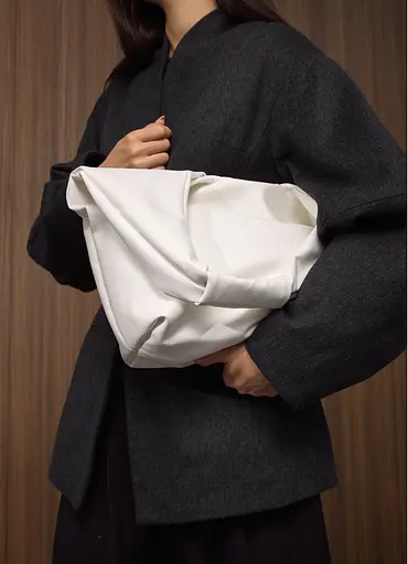 Женская сумка Sambag HOBO L белая 34 х 37 х 16 см (53300008) - фото 3