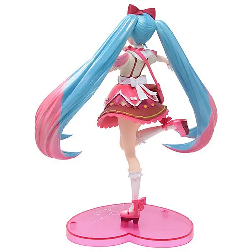 Фигурка Sega Хацуне Мику Hatsune Miku Ribbon x Heart Version 22 см S VHM RH - фото 2