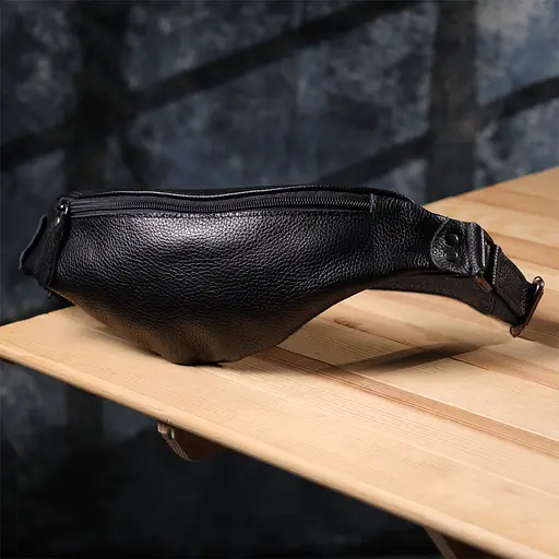 Зручна сумка бананка для чоловіків із зернистої натуральної шкіри SHVIGEL 29х11х4,5 см sum0027426 - фото 18