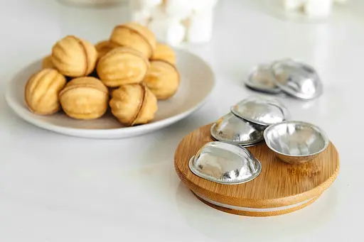 Набор из 10 металлических порционных формочек для выпечки печенья Орешки, Master Class 83129 - фото 7