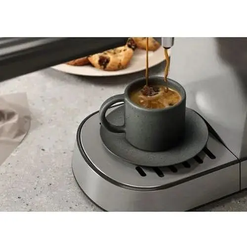 Рожковая кофеварка эспрессо Electrolux E6EC1-6ST - фото 9