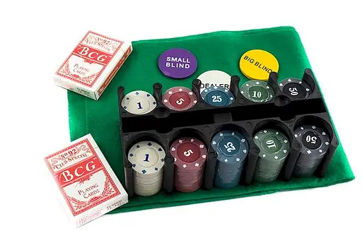 Настільна гра International Toys Trading LTD Покерний набір 500 фішок без номіналу + сукно (бляшана коробка) (IG-3006) - фото 3