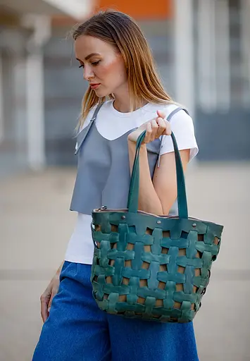 Шкіряна плетена жіноча сумка Пазл L зелена Crazy Horse - фото 6