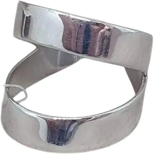 Серебряное незамкнутое кольцо Qvaliz. 901-01031