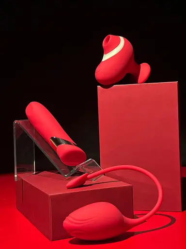 Міні-вібратор B - Series Cute Lipstick Bullet, 10.2 см (червоний) - фото 4