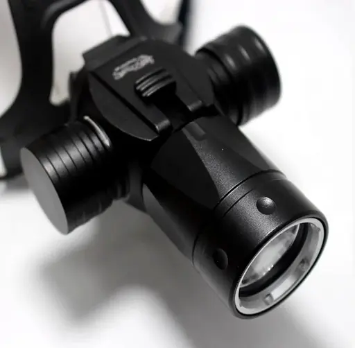 Налобний підводний ліхтар Police 8755 L2 водонепроникний - фото 2