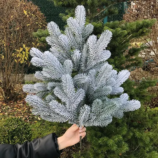 Гілка ялинки штучна Hvoya Lux засніжена 60 см - фото 2