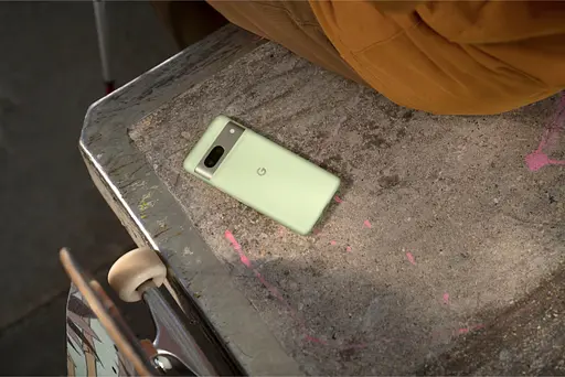 Смартфон Google Pixel 7 8/128GB Lemongrass Б/В [161382] - фото 8