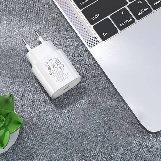 Мережевий зарядний пристрій Hoco N22 Type-C PD 25W білий - фото 2