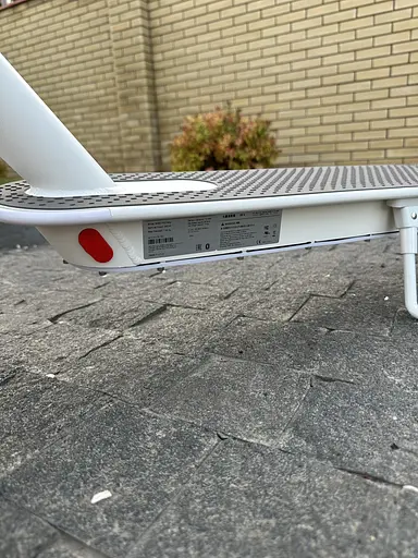 Электросамокат KUGOO M365 PRO Max 500W 11 Ah белый - фото 9