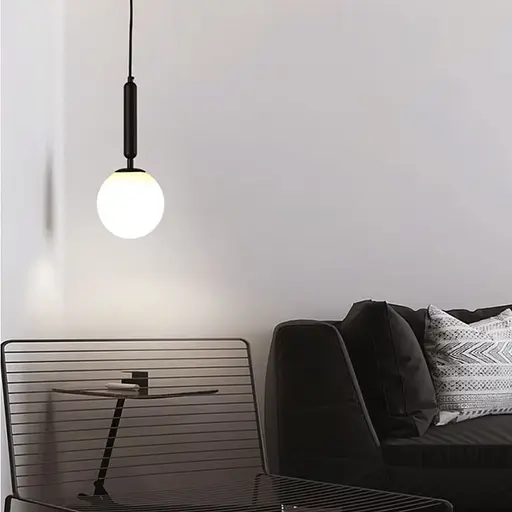 Підвісний світильник в чорному корпусі з білим плафоном Ø 14 см | Line F | Арт. A91087/1 BK - фото 1