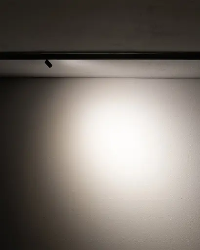 Магнитный трековый светильник Nowodvorski 11712 NANO-LVM Spot LED 1x1W 3000K 65Lm IP20 черный - фото 2