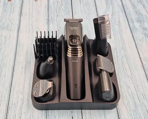 Чоловічий набір для стрижки та гігієни Kemei KM-5900 (6 в 1, Підставка-органайзер) - фото 3