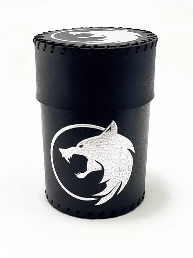 Настільна гра Планета Ігор Чаша для кубиків Вовк (чорна) (Dice cup Wolf black) (pi-dc007)