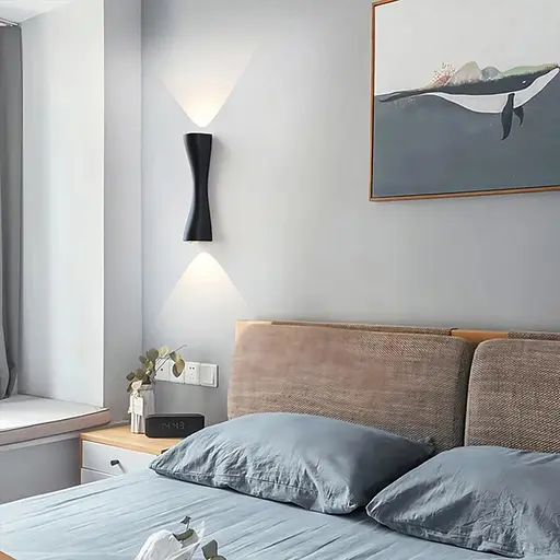 Сучасне бра ANIKA у чорному корпусі Line F WB 2-6*240 BK - фото 6