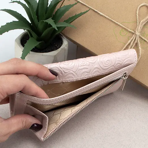 Гаманець жіночий шкіряний Leona рожеві квіти - фото 6