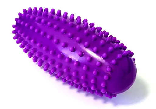 Массажный ролик Almond EasyFit овальный з шипами фиолетовый (EF-1071-V) - фото 1
