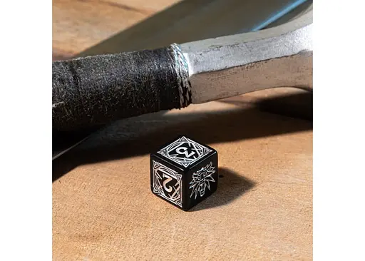 Набор кубиков The Witcher Dice Set. Geralt - The Silver Sword , 7 шт. (SWGE04) - фото 6