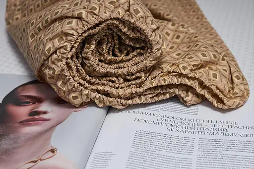 Простынь на резинке Moon&Star Dark Orange Бязь Gold Люкс 200х220х20 см - фото 2