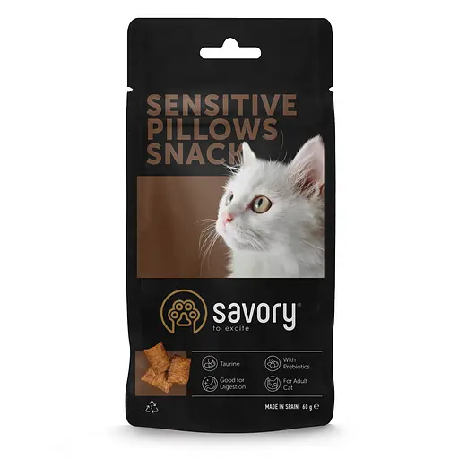 Лакомства хрустящие Savory Cats Snacks Pillows Sensitive Для взрослых котов с чувствительным пищеварением 60 г