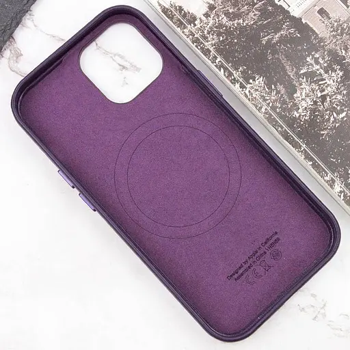 Шкіряний чохол Leather Case (AAA) with MagSafe and Animation для Apple iPhone 15 (6.1) Dark Purple - фото 3