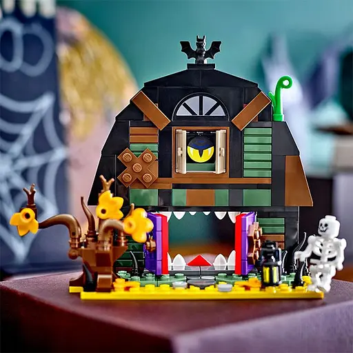 Конструктор LEGO Iconic Гелловінська комора 205 деталей (40721) - фото 7