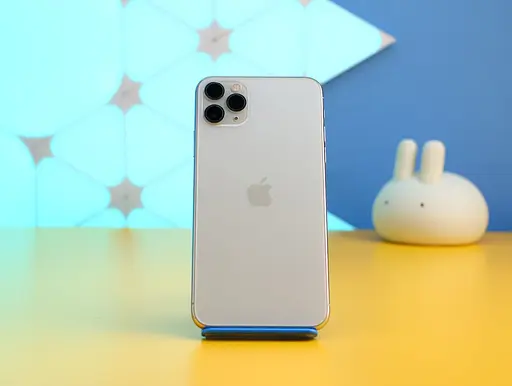 Смартфон Apple iPhone 11 Pro Max 256GB Silver (MWH52) Б/В [97891] - фото 6