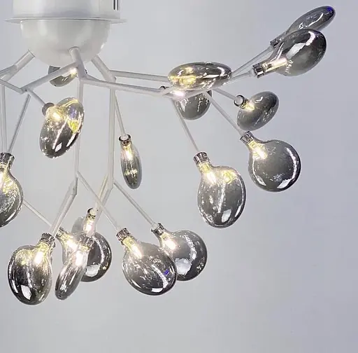 Стильна люстра з гілочками на 45 ламп в білому корпусі | Арт. H 686/45 C WT | Line F - фото 1