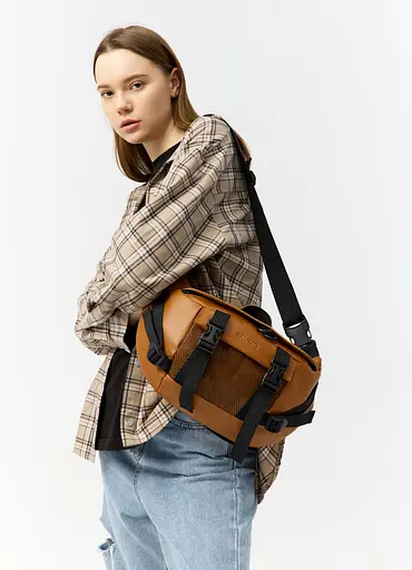 Большая женская поясная сумка бананка Sambag DynamicDart рыжая 38×21×7 см (80411121) - фото 1