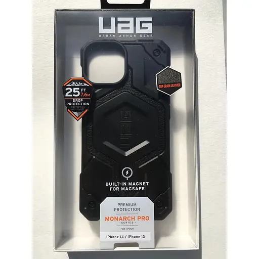 Оригінальний протиударний чохол UAG Monarch для iPhone 13 / iPhone 14 (6.1") Black Leather (114028114040) - фото 3