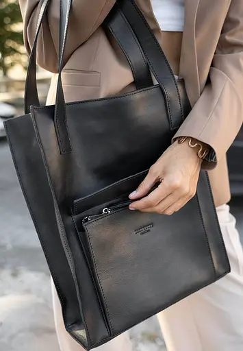 Шкіряна жіноча сумка шоппер Бетсі з кишенею чорна Краст - фото 2