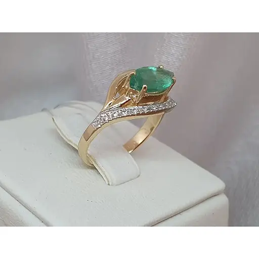 Золотое кольцо АЛЬБИНА с бриллиантами и изумрудом. 11156 17 - фото 4